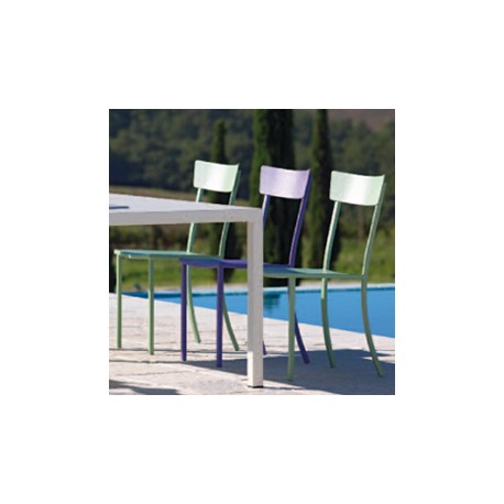 Set tavolo Quatris 160x80 e sedie Amalfi in ferro Vermobil